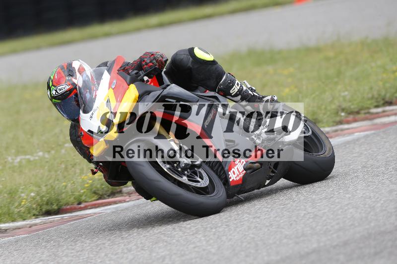 Archiv-2025/22 06.06.2025 DISCOVER the BIKE ADR/Race 3 rot/37